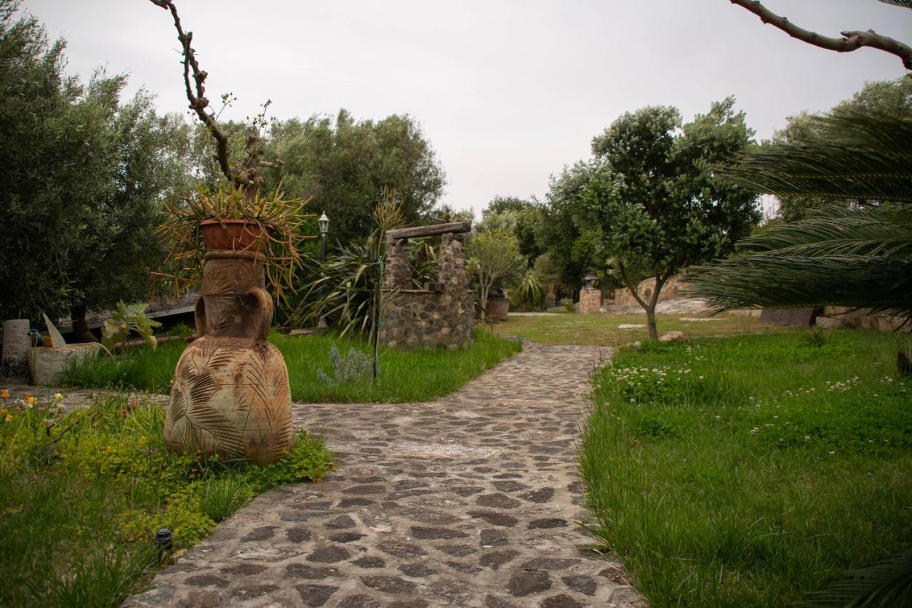 B&B Il Giardino Arbus Exteriér fotografie